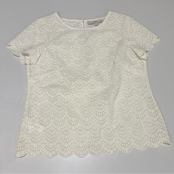 Loft Elegant Cream Lace Top size Small Petite - Picture 1 of 5